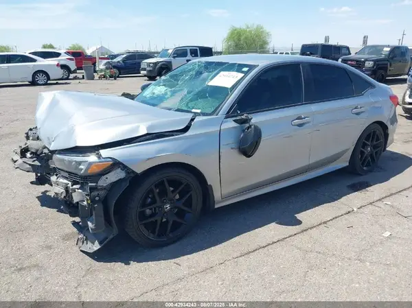 2HGFE2F53NH586918 2022 HONDA CIVIC - Image 2