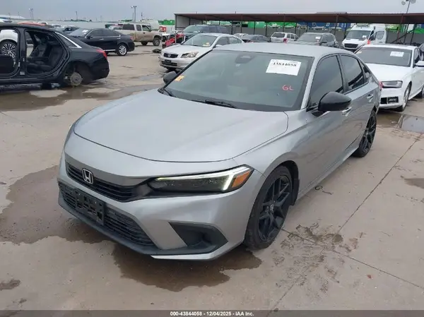 2HGFE2F53NH586949 2022 HONDA CIVIC - Image 2