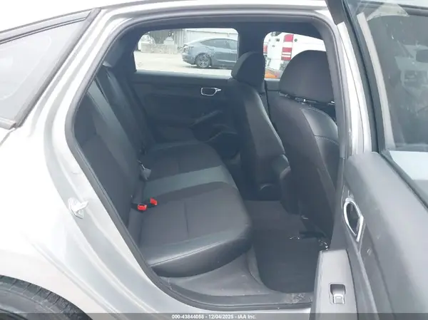2HGFE2F53NH586949 2022 HONDA CIVIC - Image 8