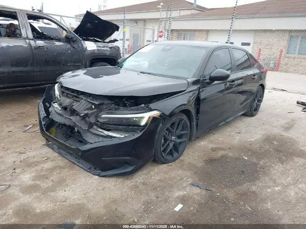 2HGFE2F53PH520629 2023 HONDA CIVIC - Image 2