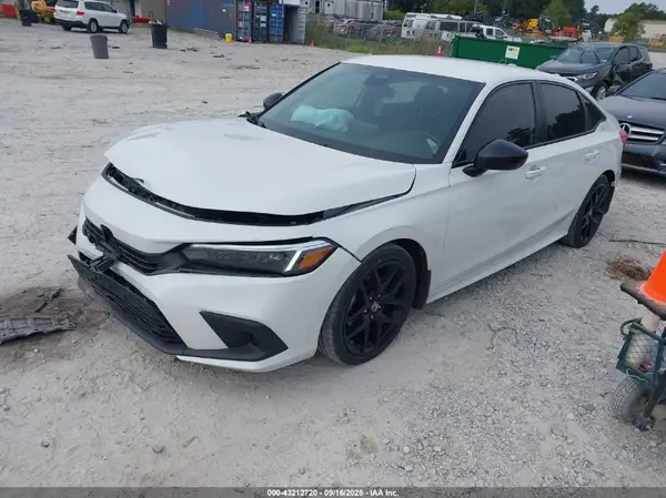2HGFE2F53RH500951 2024 HONDA CIVIC - Image 2