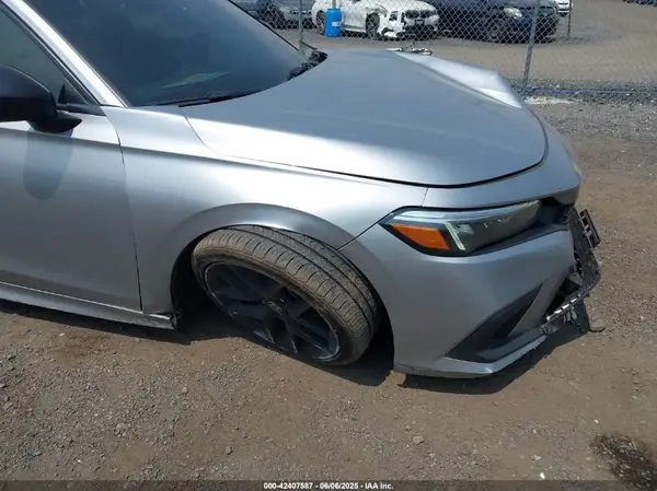 2024 HONDA CIVIC auction photo 6