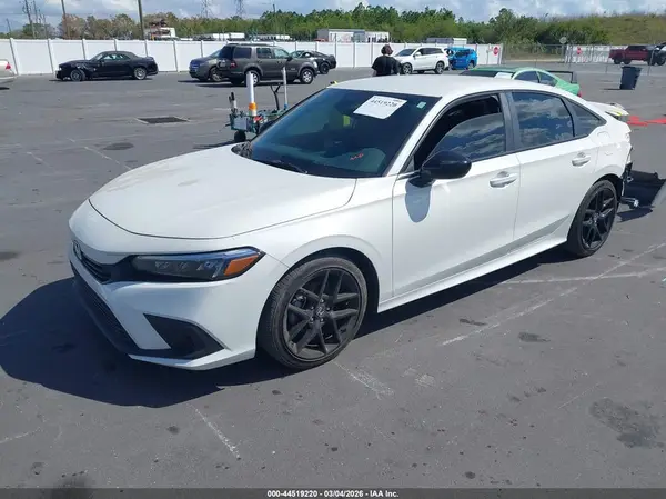 2HGFE2F53RH529723 2024 HONDA CIVIC - Image 2