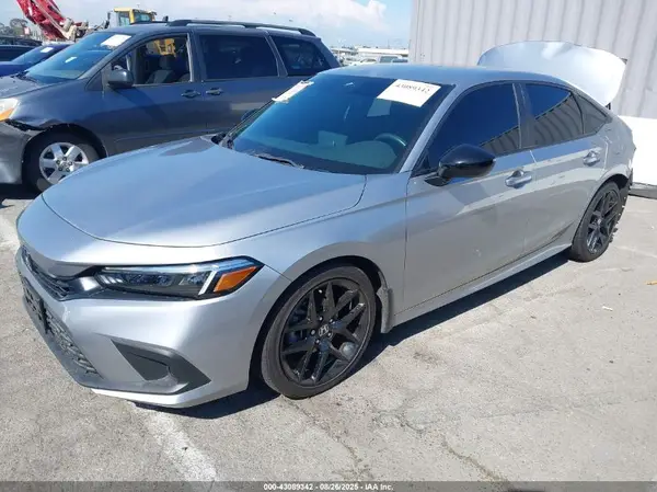 2HGFE2F53RH557828 2024 HONDA CIVIC - Image 2