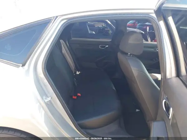 2HGFE2F53RH557828 2024 HONDA CIVIC - Image 8