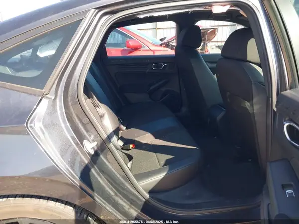 2HGFE2F53RH584026 2024 HONDA CIVIC - Image 8