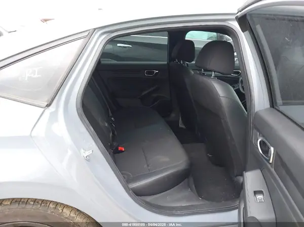 2HGFE2F53RH584124 2024 HONDA CIVIC - Image 8