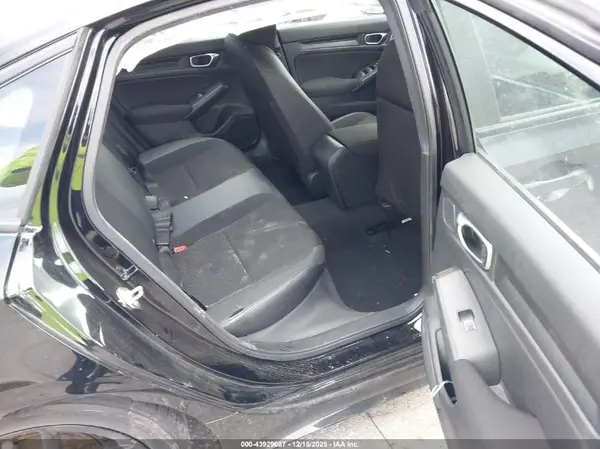 2HGFE2F53RH586083 2024 HONDA CIVIC - Image 8