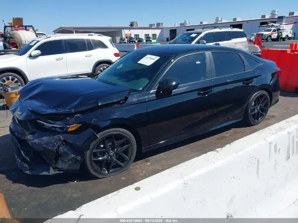 2HGFE2F53TH512251 2026 HONDA CIVIC - Image 2