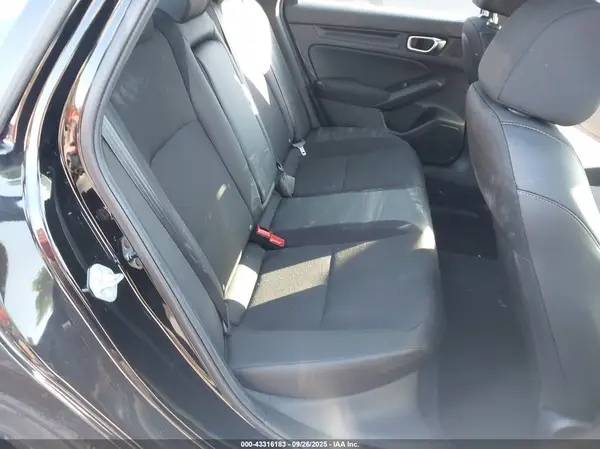 2HGFE2F53TH512380 2026 HONDA CIVIC - Image 8