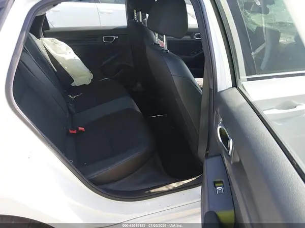 2HGFE2F53TH530331 2026 HONDA CIVIC - Image 8