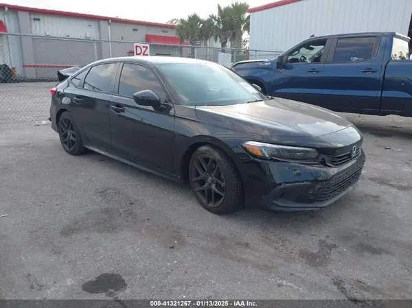 2HGFE2F54NH560781 2022 HONDA CIVIC - Image 1