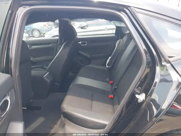 2HGFE2F54NH561140 2022 HONDA CIVIC - Image 8