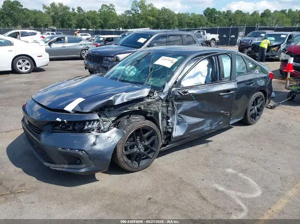 2HGFE2F54RH527768 2024 HONDA CIVIC - Image 2