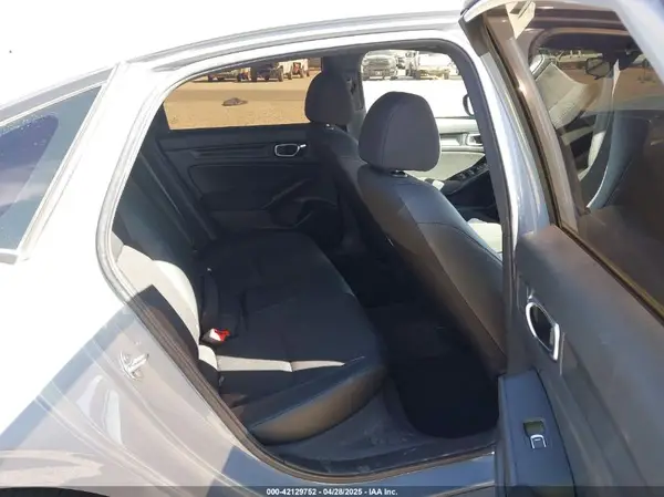 2HGFE2F54RH568837 2024 HONDA CIVIC - Image 8
