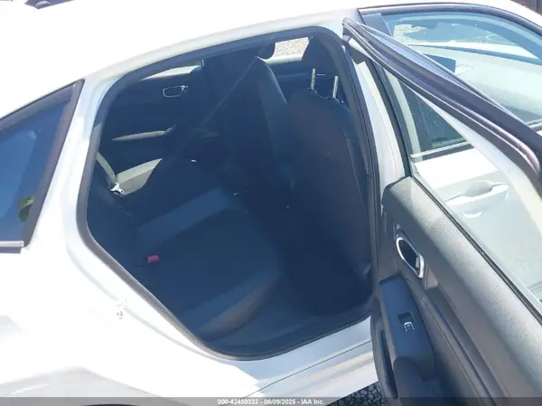 2HGFE2F54RH574959 2024 HONDA CIVIC - Image 8