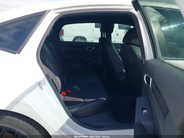 2HGFE2F54RH588022 2024 HONDA CIVIC - Image 8