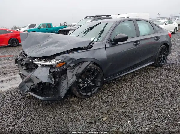 2HGFE2F54RH589915 2024 HONDA CIVIC - Image 2