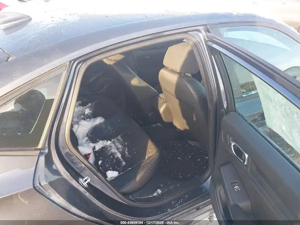 2HGFE2F55NH521200 2022 HONDA CIVIC - Image 8