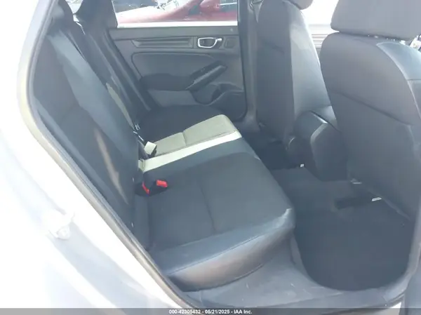2HGFE2F55NH557825 2022 HONDA CIVIC - Image 8