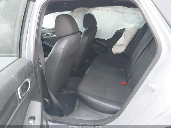 2HGFE2F55NH561390 2022 HONDA CIVIC - Image 8