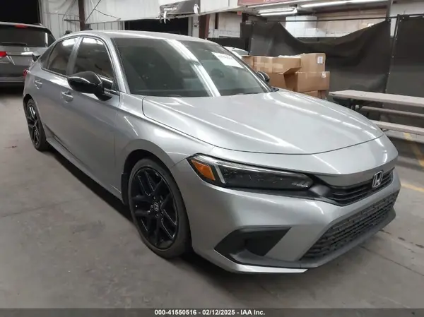2HGFE2F55NH573023 2022 HONDA CIVIC - Image 1