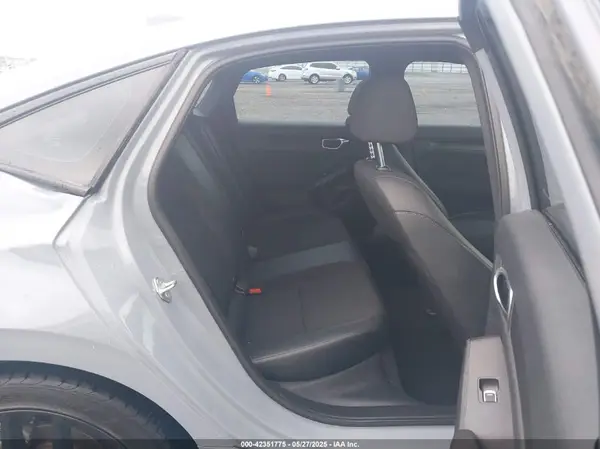 2HGFE2F55NH592929 2022 HONDA CIVIC - Image 8