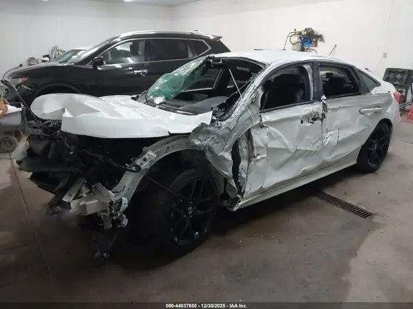 2HGFE2F55PH559643 2023 HONDA CIVIC - Image 2