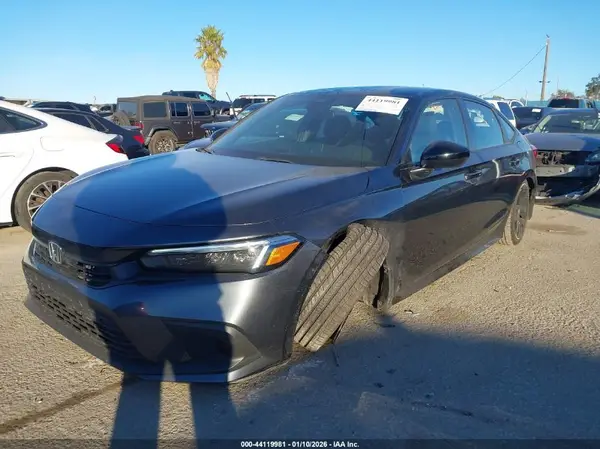 2HGFE2F55RH510929 2024 HONDA CIVIC - Image 2