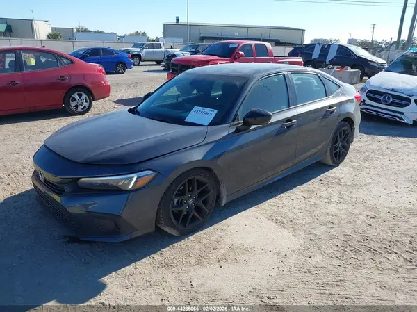 2HGFE2F55RH555837 2024 HONDA CIVIC - Image 2