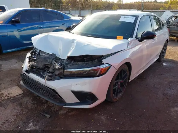 2HGFE2F55RH557930 2024 HONDA CIVIC - Image 2