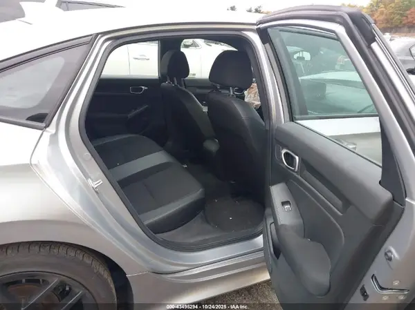 2HGFE2F55RH565929 2024 HONDA CIVIC - Image 8