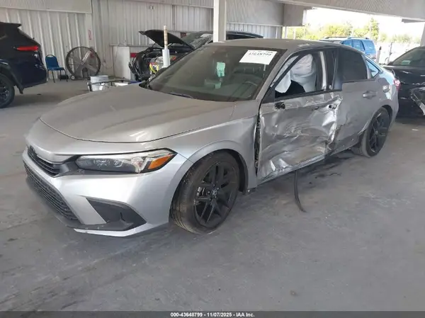 2HGFE2F55RH566126 2024 HONDA CIVIC - Image 2