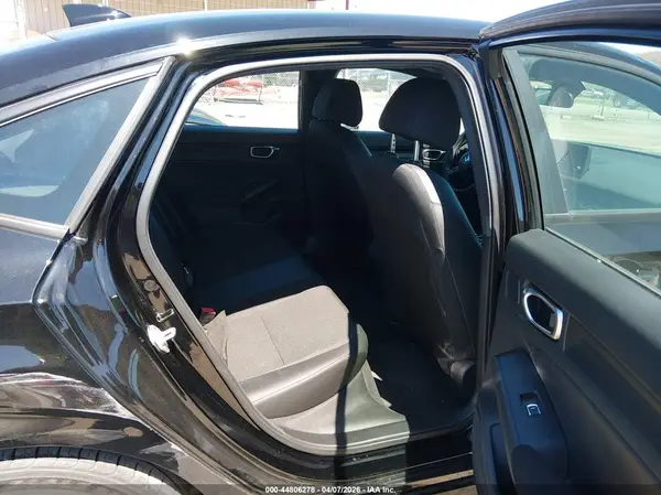 2HGFE2F55TH515572 2026 HONDA CIVIC - Image 8
