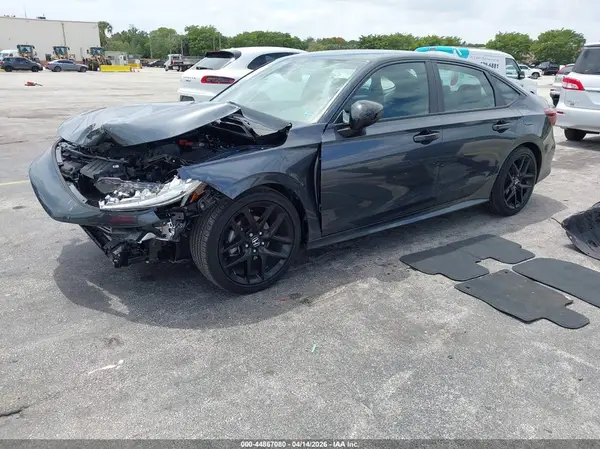 2HGFE2F55TH525941 2026 HONDA CIVIC - Image 2