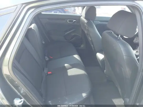 2HGFE2F55TH539015 2026 HONDA CIVIC - Image 8