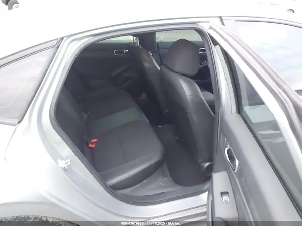 2HGFE2F56NH500758 2022 HONDA CIVIC - Image 8
