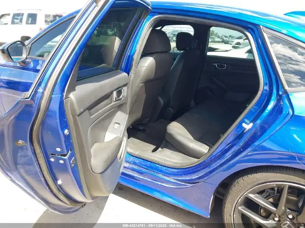 2HGFE2F56NH555324 2022 HONDA CIVIC - Image 8