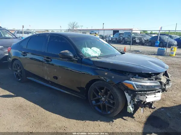 2HGFE2F56NH606823 2022 HONDA CIVIC - Image 1