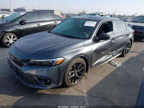 2HGFE2F56RH565888 2024 HONDA CIVIC - Image 2