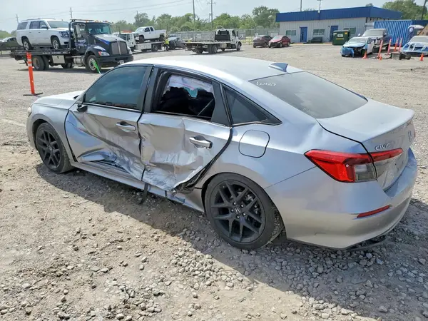 2HGFE2F56RH577118 2024 HONDA CIVIC - Image 2