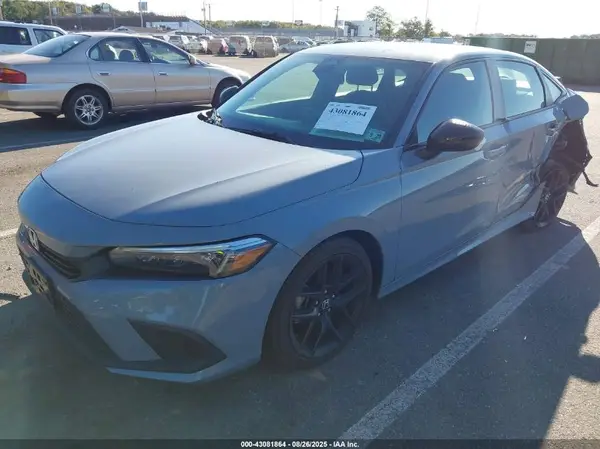 2HGFE2F56RH585512 2024 HONDA CIVIC - Image 2