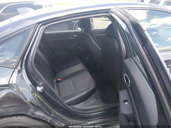 2HGFE2F56TH584688 2026 HONDA CIVIC - Image 8
