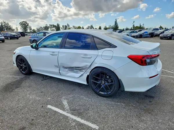 2HGFE2F57NH569085 2022 HONDA CIVIC - Image 2