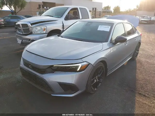 2HGFE2F57NH575744 2022 HONDA CIVIC - Image 2