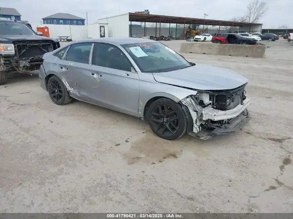 2HGFE2F57NH577364 2022 HONDA CIVIC - Image 1