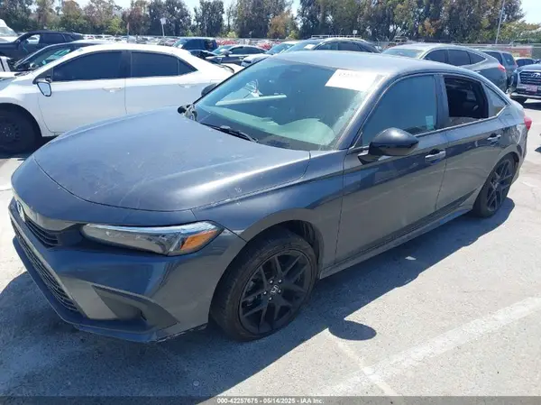2HGFE2F57RH506364 2024 HONDA CIVIC - Image 2