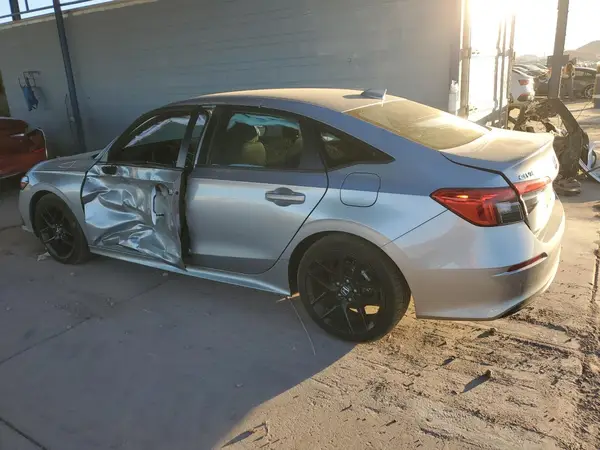 2HGFE2F57RH575815 2024 HONDA CIVIC - Image 2