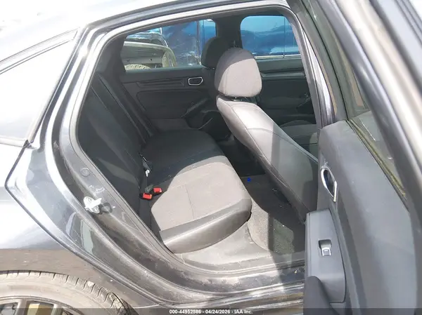 2HGFE2F57TH565129 2026 HONDA CIVIC - Image 8