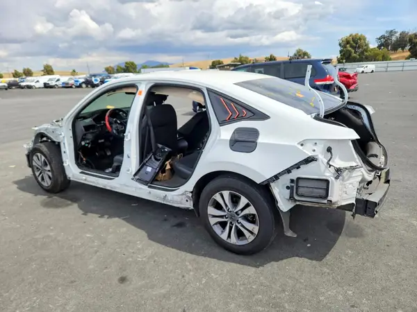 2HGFE2F58NH584260 2022 HONDA CIVIC - Image 2